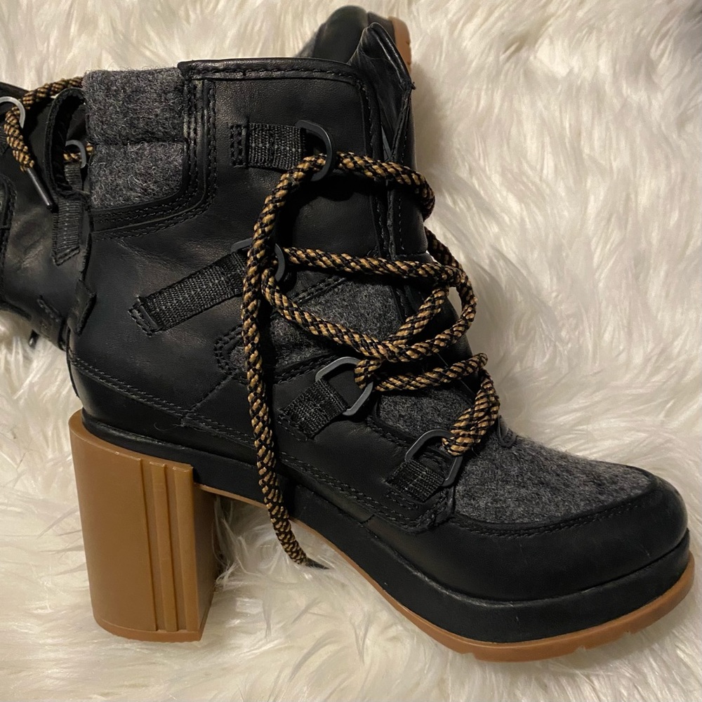 Sorel Blake Lace Boot - Picture 7 of 13